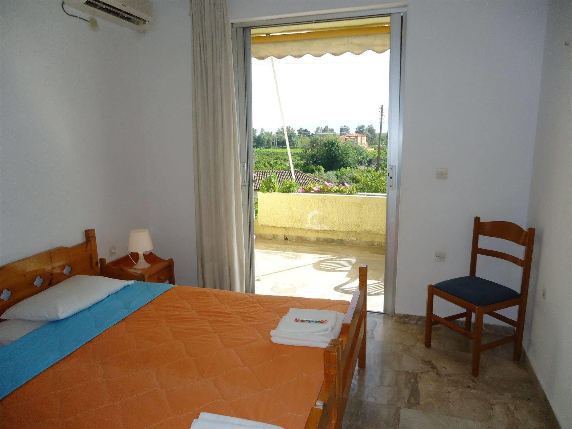 Christina Apartments Drepano  Esterno foto